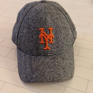 New Era Mets 9FORTY Heathered Gray Snapback